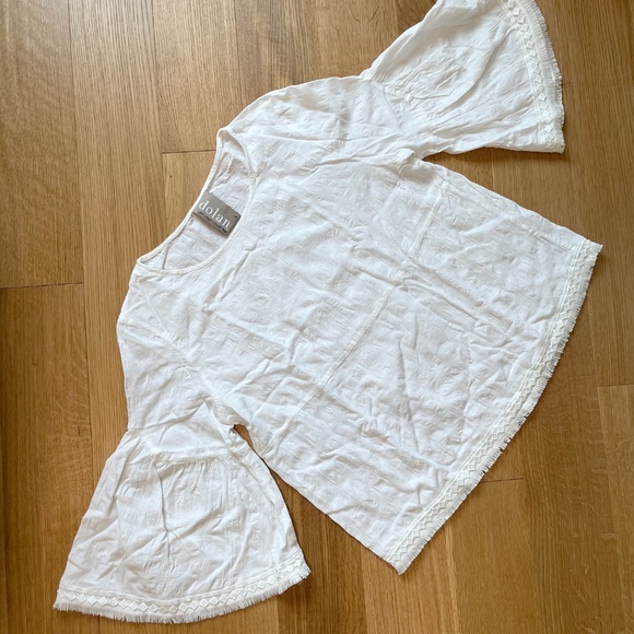 Dolan Left Coast Collection (Anthropologie) White Bell Sleeve Boho Cotton Top - Picture 4 of 8